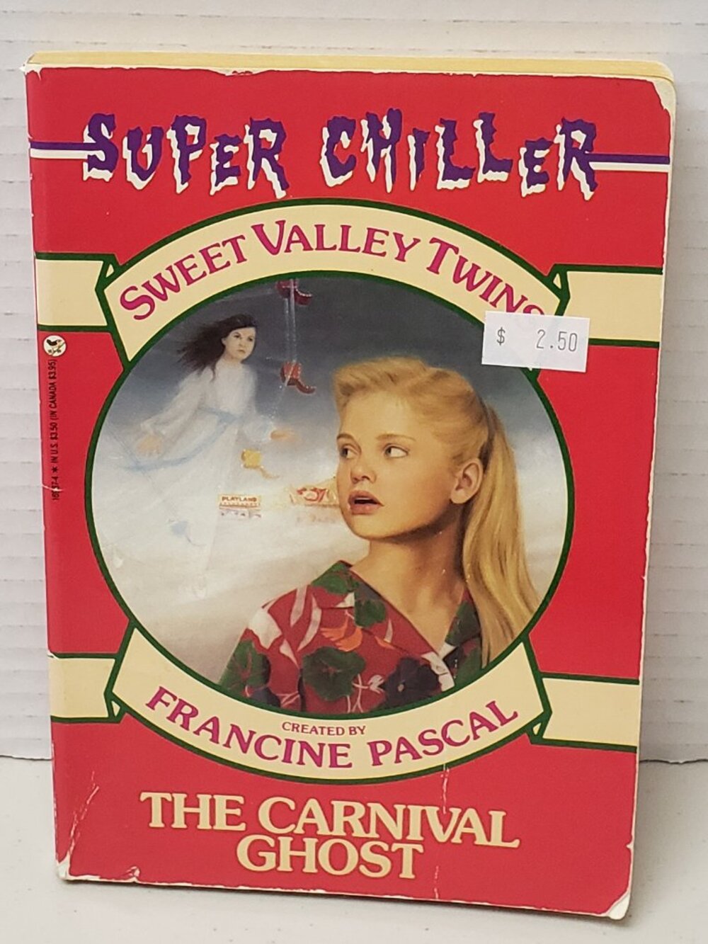 Sweet Valley Twins Super Chiller Book: The Carnival Ghost